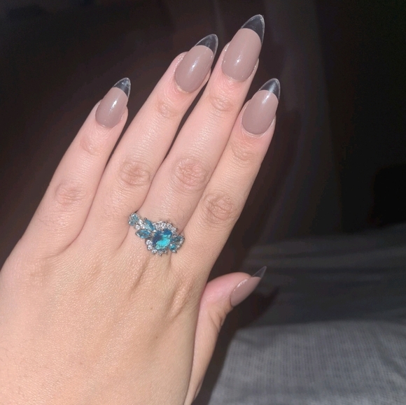 Presson nails - Picture 4 of 5